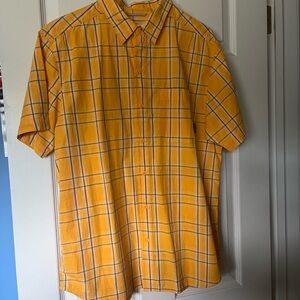 Men's Columbia Orange Plaid Sun Protection Short Sleeve Button Down Shirt Size M
